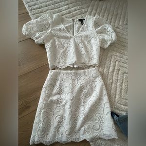 White lace 2 piece set (skirt and top)